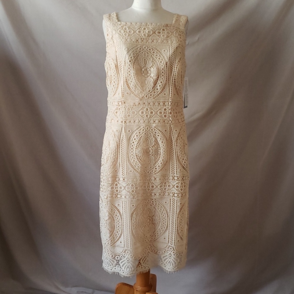 New London Times Square Neck Lace Sheath Dress